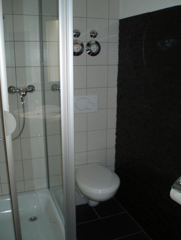 Weingut Theodor Nies Apartman Lorch am Rhein Szoba fotó